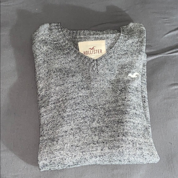 A long sleeve sweater - Picture 4 of 5